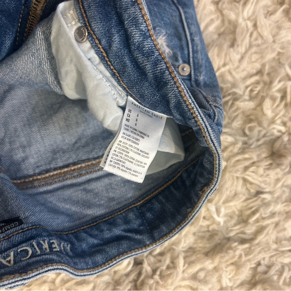 HIGHEST RISE MOM SHORTS - Picture 3 of 5